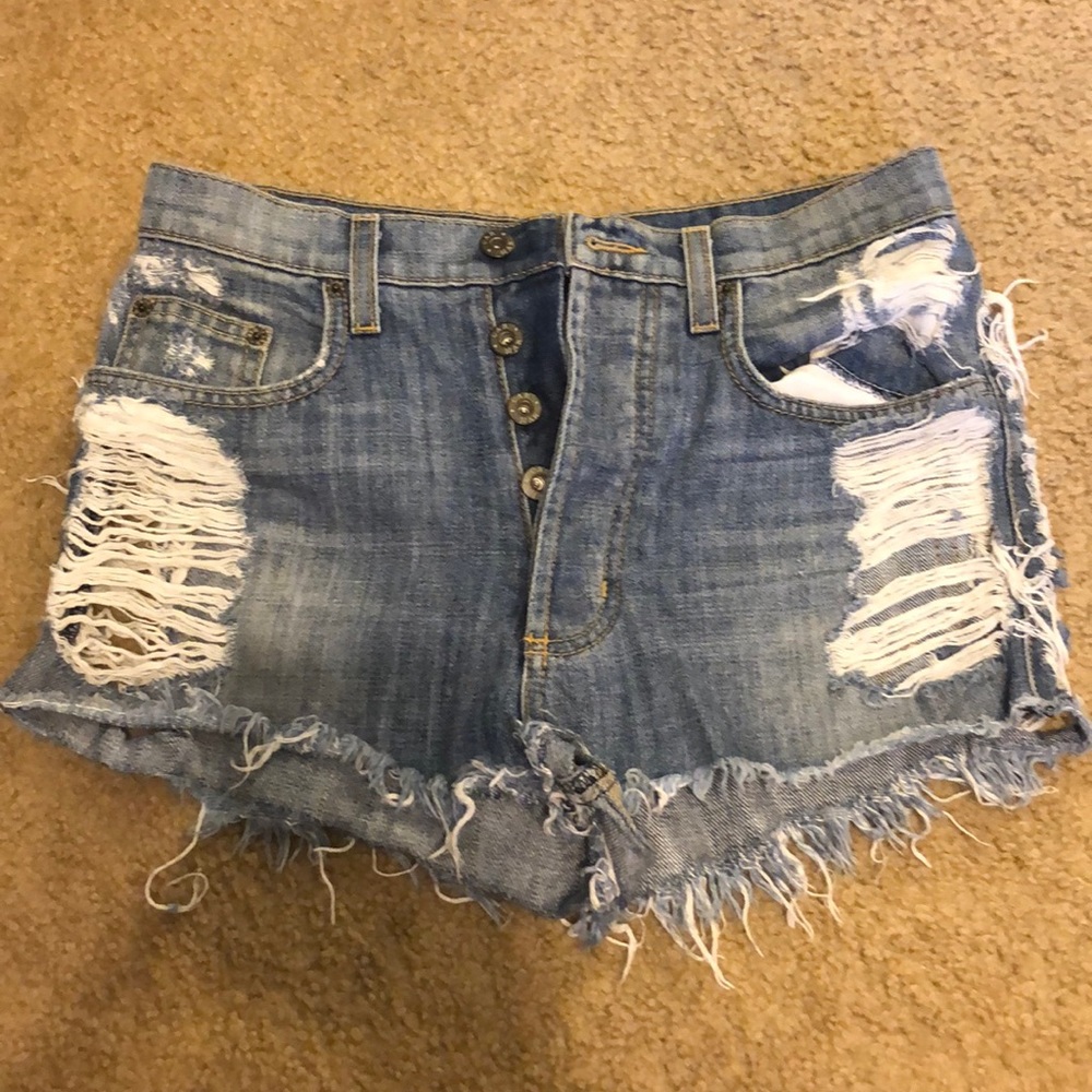 LF ripped car mar shorts